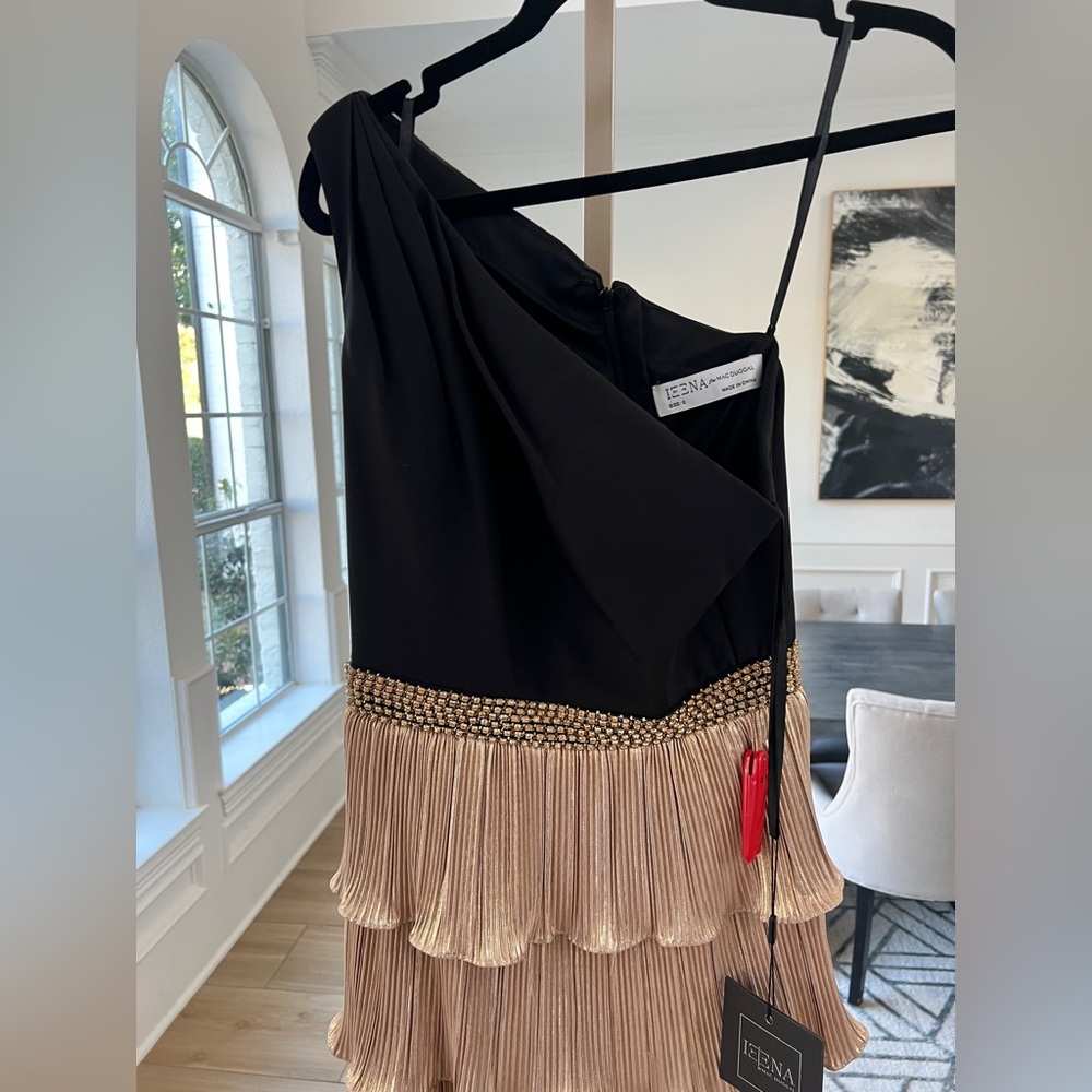 Mac Duggal Ieena One Shoulder Tiered Pleated Gown Black Gold Size 0 NWT - Picture 8 of 14